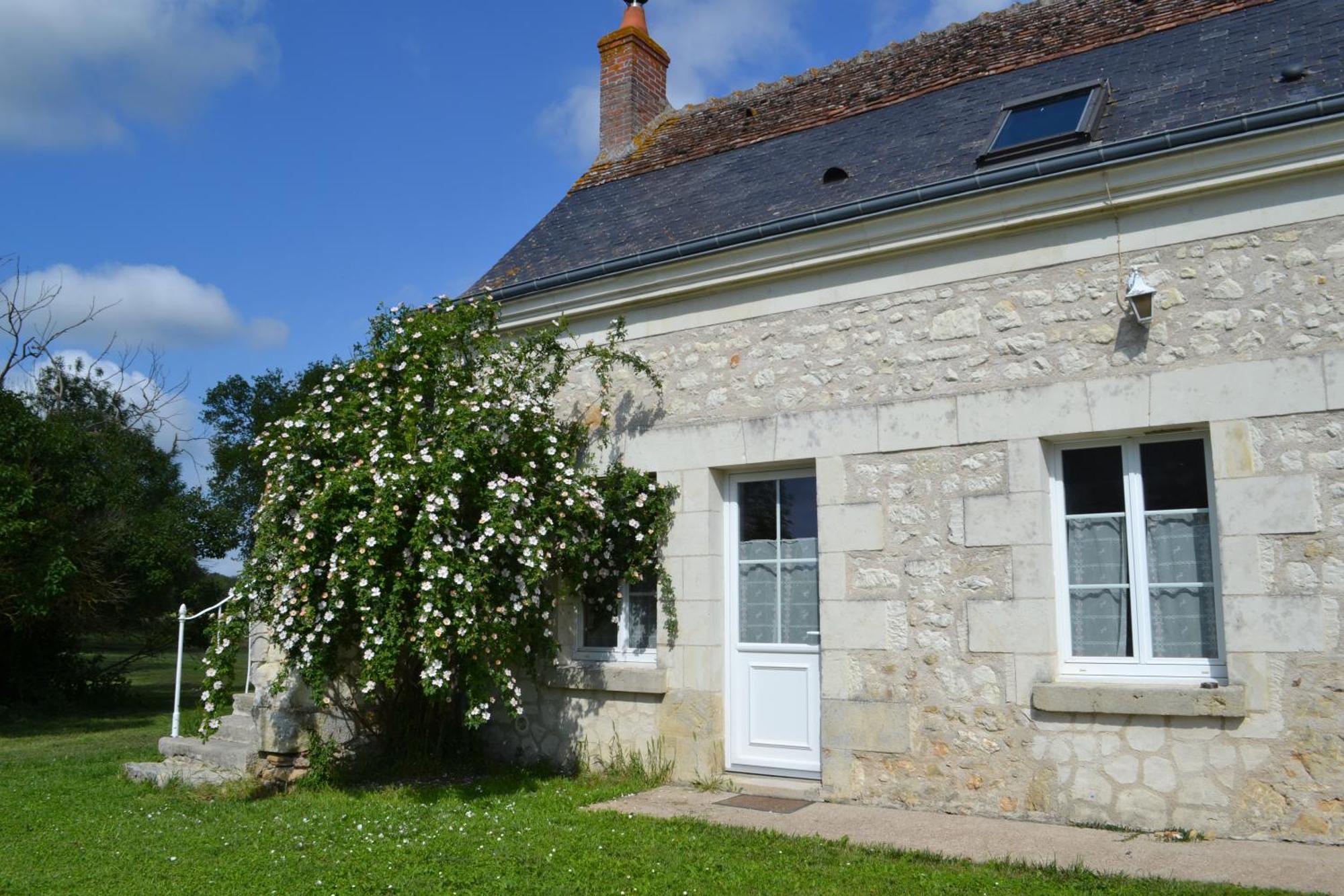Escale A Villeperdue Chambre Juermala Saint-Epain ภายนอก รูปภาพ